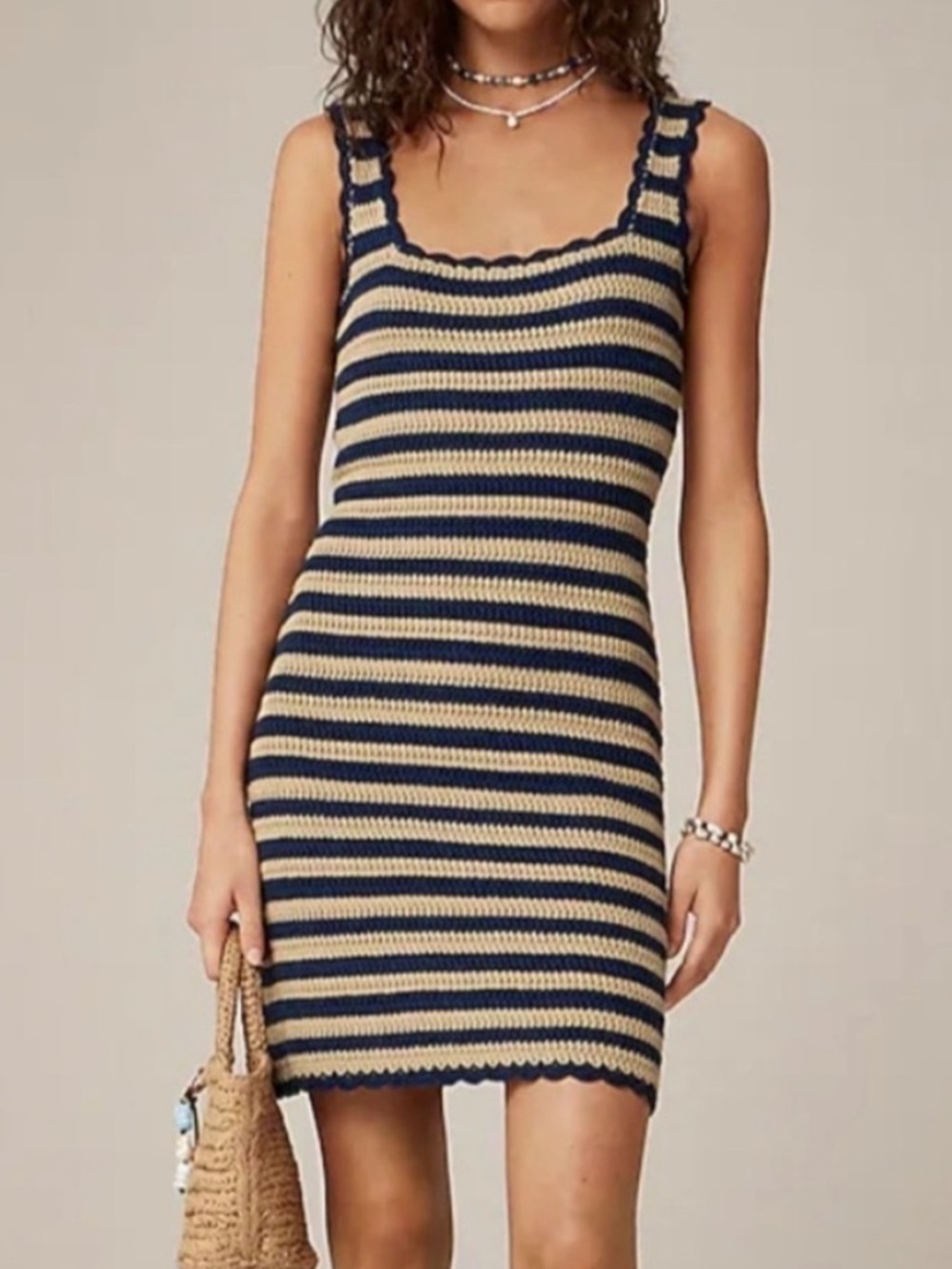 J. Crew Scallop trim sweater dress in stripe
Item style: CL637
Size: XXS